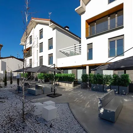 Zuia Apartment